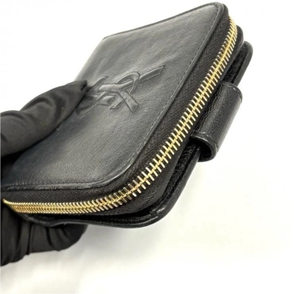Yves Saint Laurent Black Leather Wallet with Gold Zipper - Picture 8 of 11